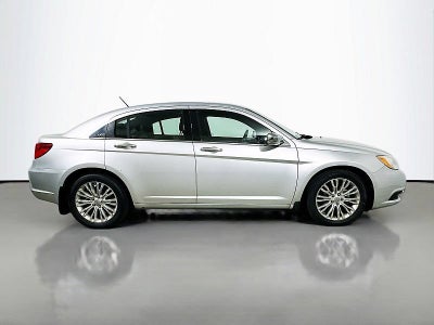 2012 Chrysler 200 Limited