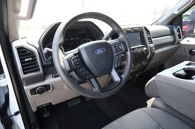2022 Ford Super Duty F-350 SRW XL