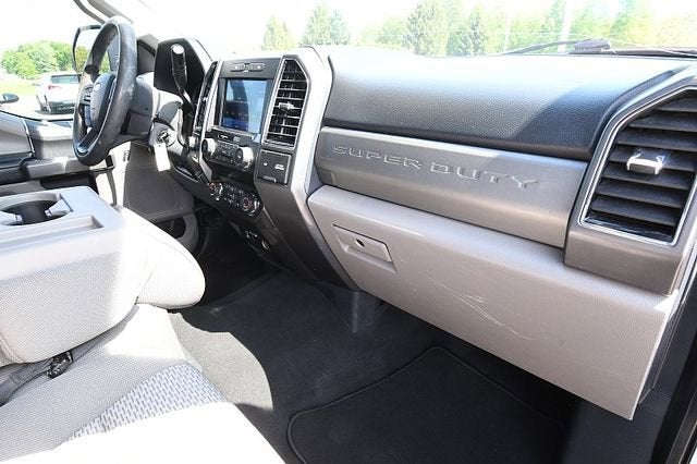 2022 Ford Super Duty F-350 SRW XL