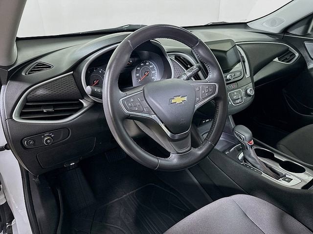 2022 Chevrolet Malibu RS