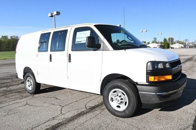 2026 Chevrolet Express Cargo WT