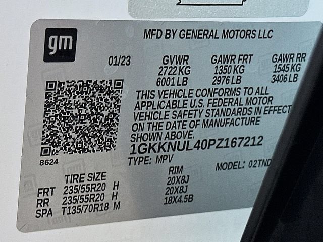 2023 GMC Acadia SLT