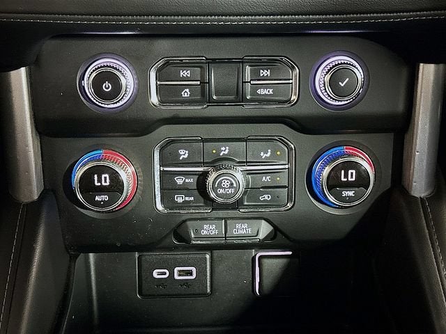 2022 GMC Yukon XL SLE
