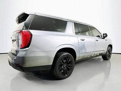 2022 GMC Yukon XL SLE