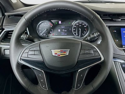 2022 Cadillac XT5 Premium Luxury