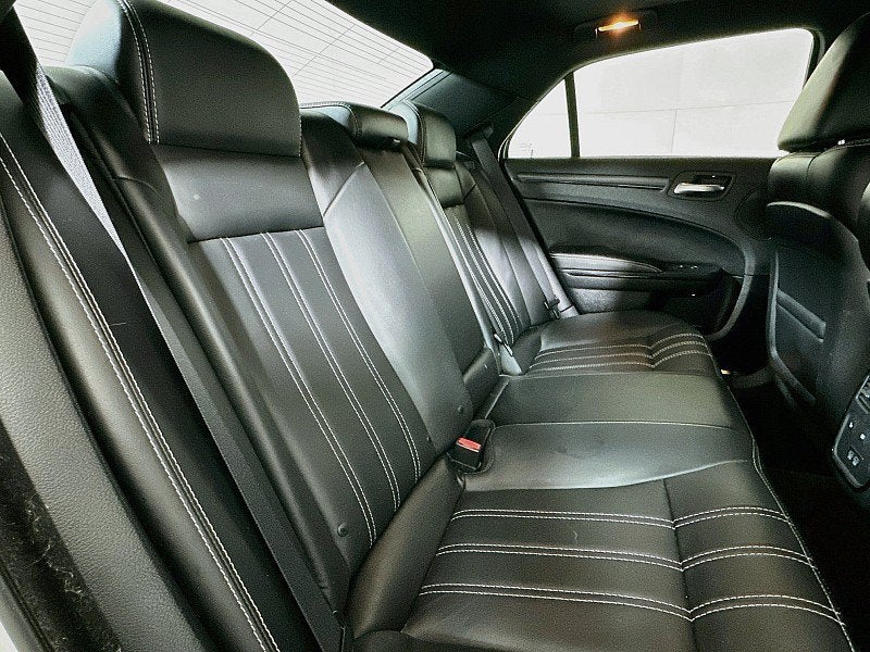 2015 Chrysler 300 300S
