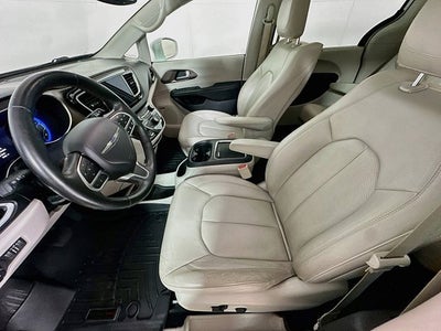 2019 Chrysler Pacifica Touring L Plus
