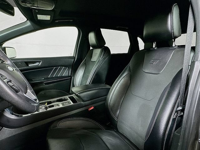 2023 Ford Edge ST