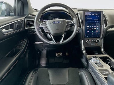 2023 Ford Edge ST