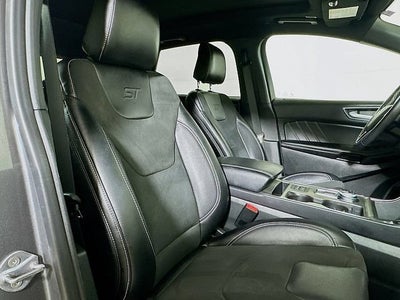 2023 Ford Edge ST