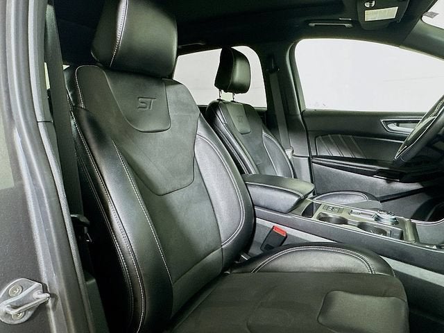 2023 Ford Edge ST