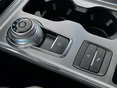 2023 Ford Edge Titanium