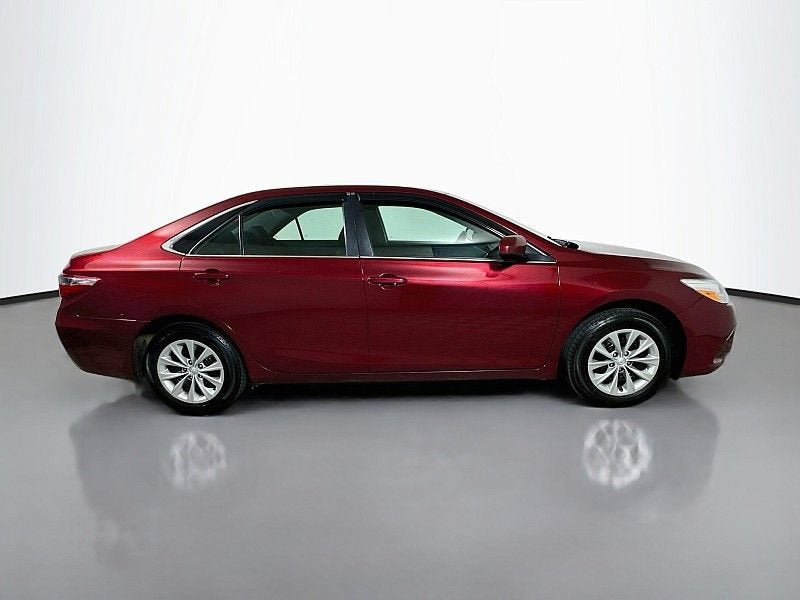 2017 Toyota Camry XLE