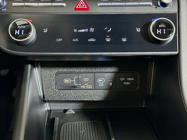 2026 Hyundai Sonata SEL - Photo 15