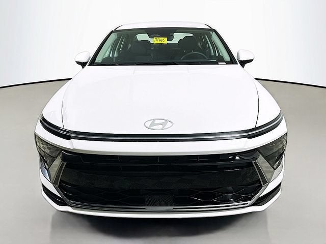 2026 Hyundai Sonata SEL - Photo 2