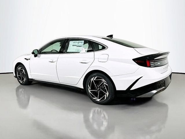 2026 Hyundai Sonata SEL - Photo 4