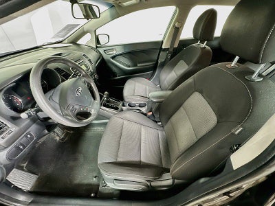 2017 Kia Forte5 LX