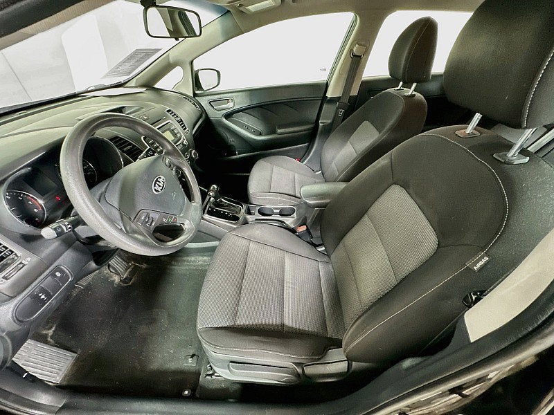 2017 Kia Forte5 LX