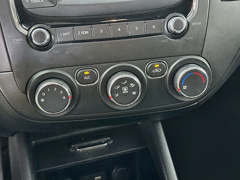 2017 Kia Forte5 LX