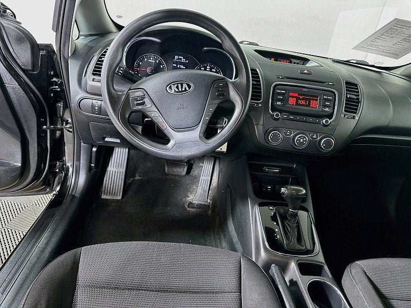 2017 Kia Forte5 LX