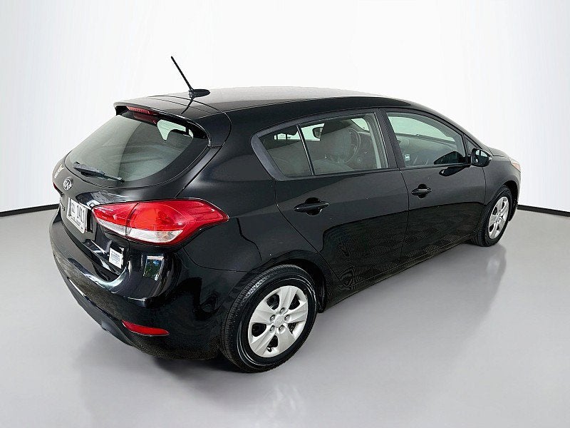 2017 Kia Forte5 LX